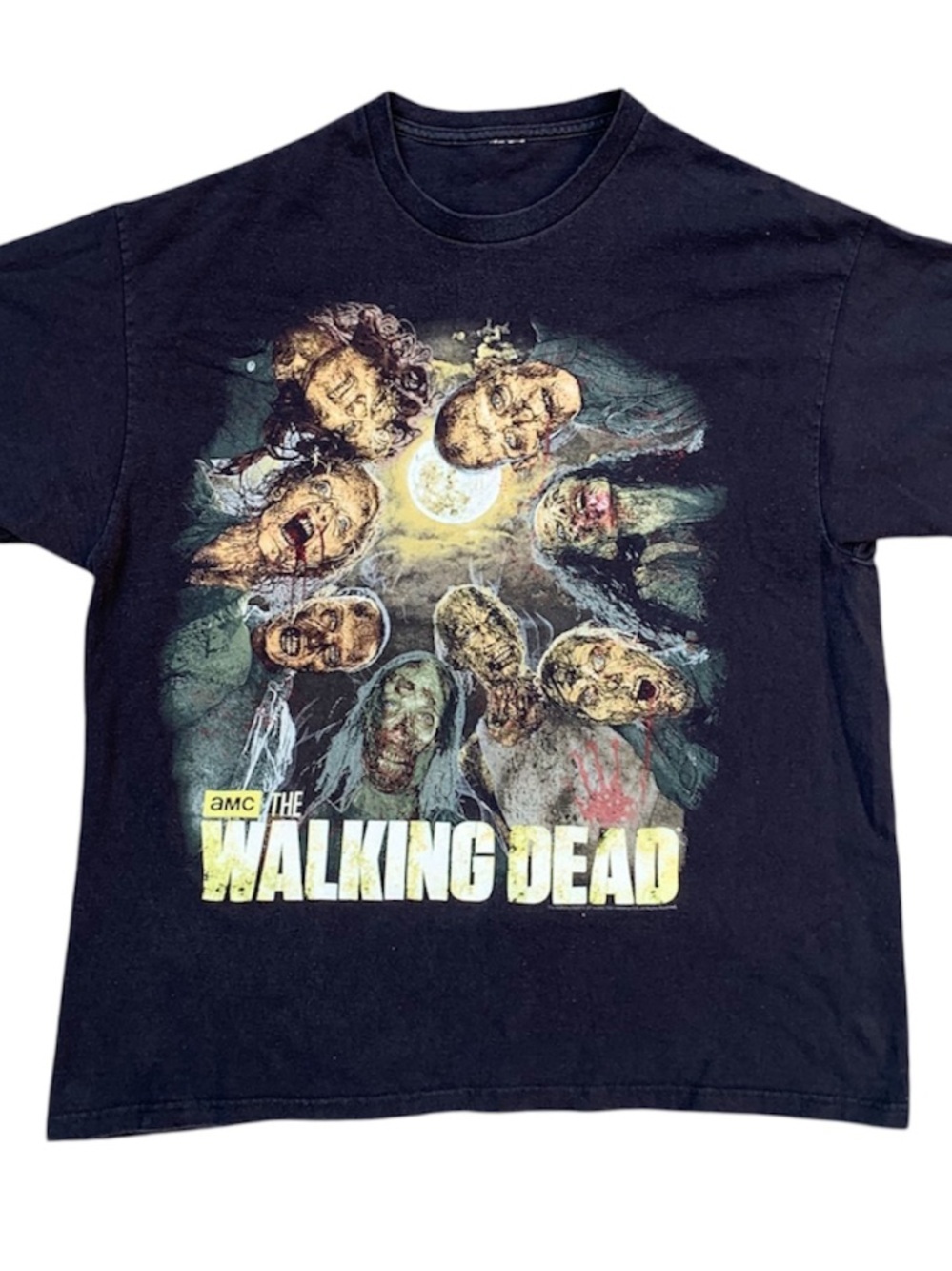 Walking Dead AMC 2014 T-Shirt 22.5x28 Zombie Walker Graphic Black